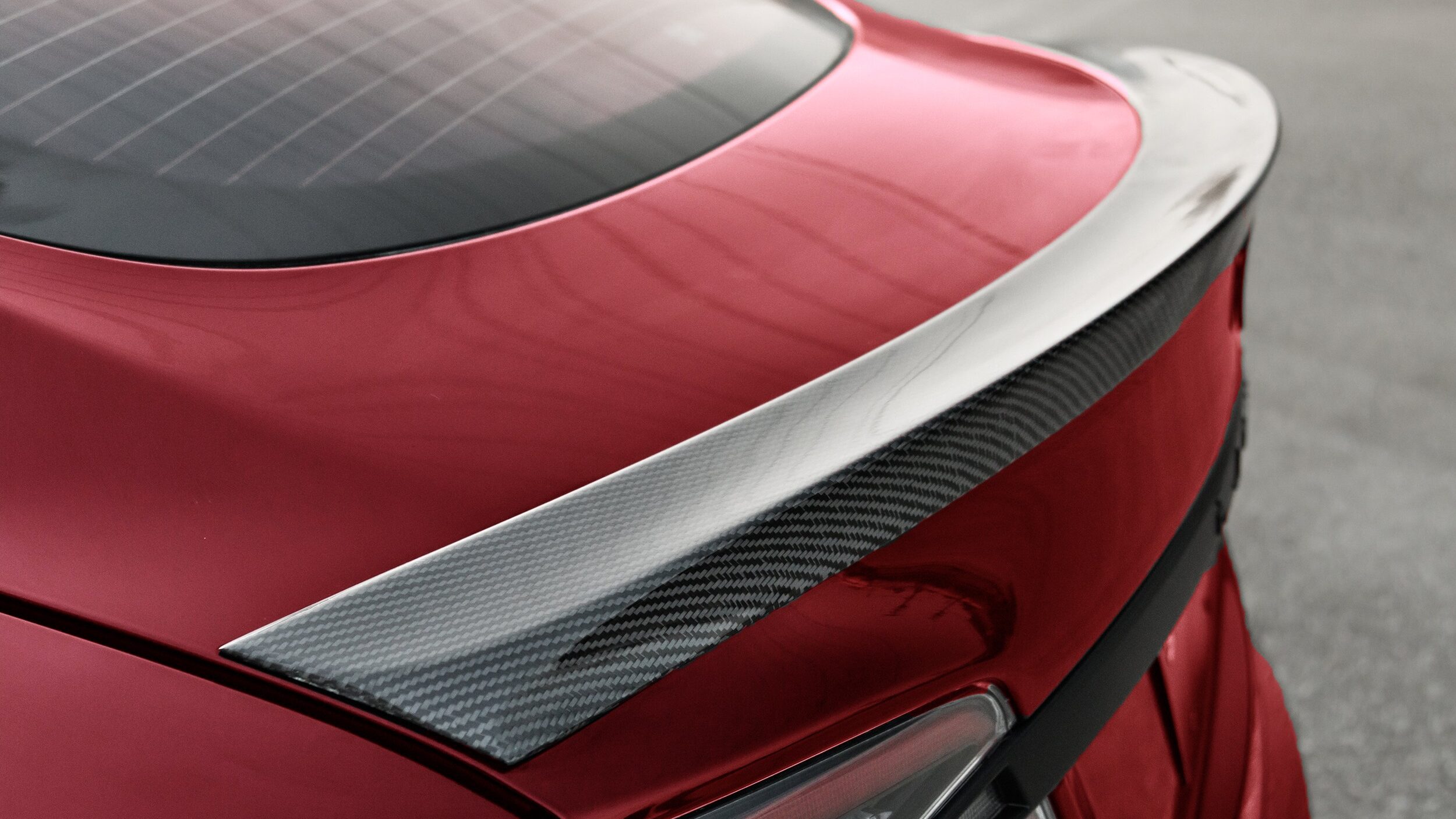 model s rear spoiler